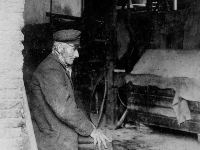 1912 laatst molenaar begijnenmolen, dhr P.M. scholten