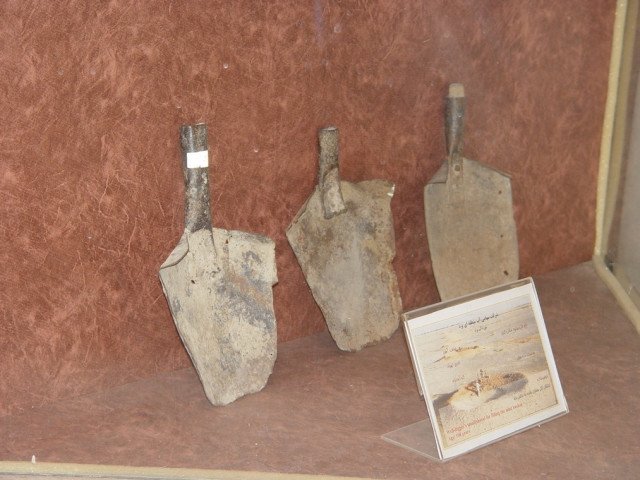 Muqani’s spade (metal, Late Qajar Period), used to transfer soil into the aquifer when digging aqueducts