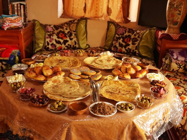 Traditional food of the oasis © Tommaso Borroni