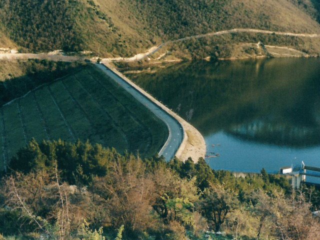 Occhito dam, Puglia