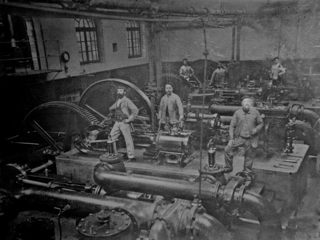 Steam pumps, Venice (S. Andrea). © Veritas, late nineteenth century.