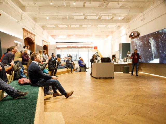 SHARING WATER Workshop Natural History Museum