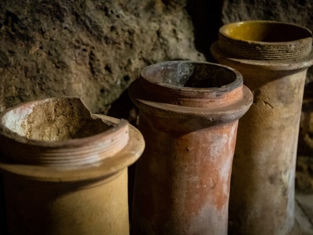 Medieval pipes for aqueduct and rainwater, Room "A", © LiveOrvieto staff (by concession of Orvieto Municipality)