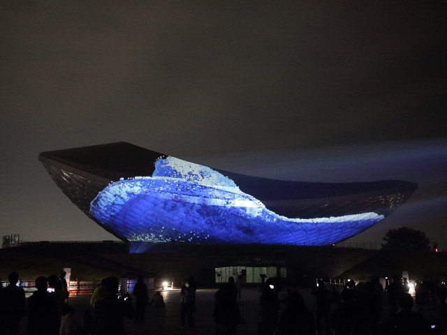 The ARC River Light Festival - Media Facade Show 2020