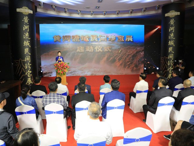 Opening of the Exhibition of Folk Treasures along the Yellow River in the YRM on Sept. 28, 2020 (© YRM/Zhao Bo)